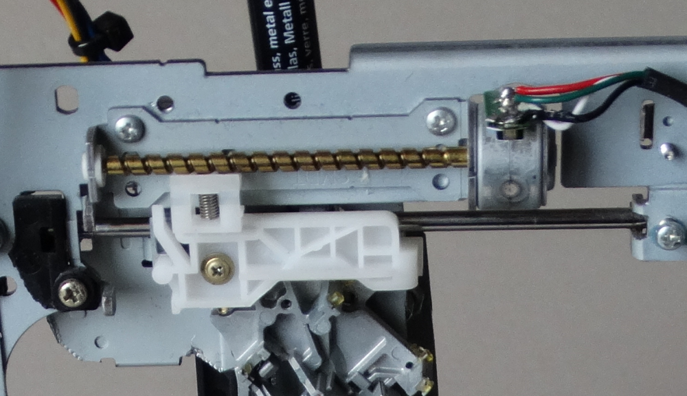 Dvd cnc stepper leadscrew